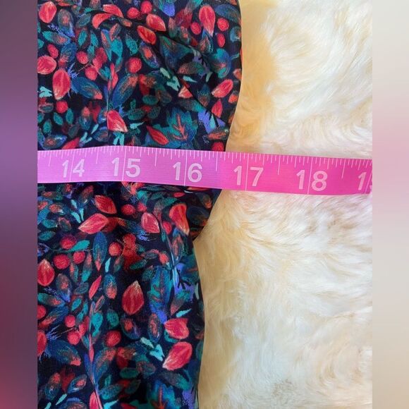 J. Crew Blue/Red Pattern Silk Camisole Top Sz 0 - Picture 5 of 8